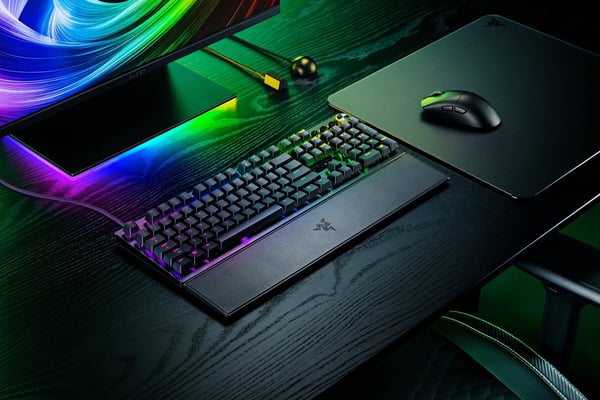Razer Huntsman V3 Pro -näppäimistö 8KHz Analog Optical Gen-2, US-asettelu