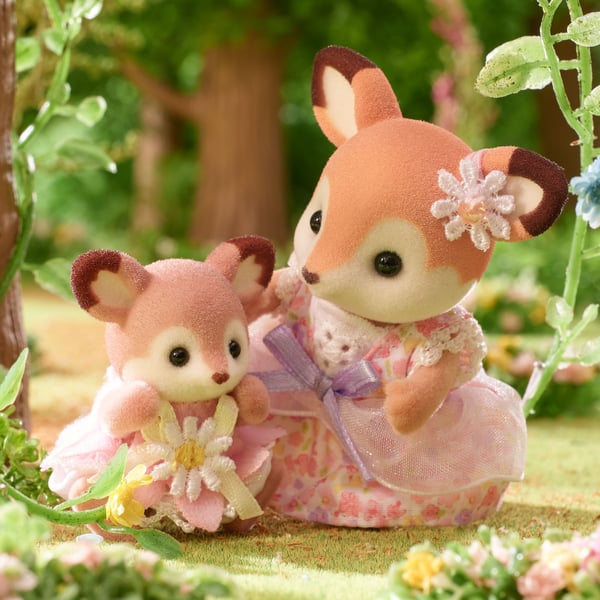Sylvanian Families Deer Babies -Floral Swing Set