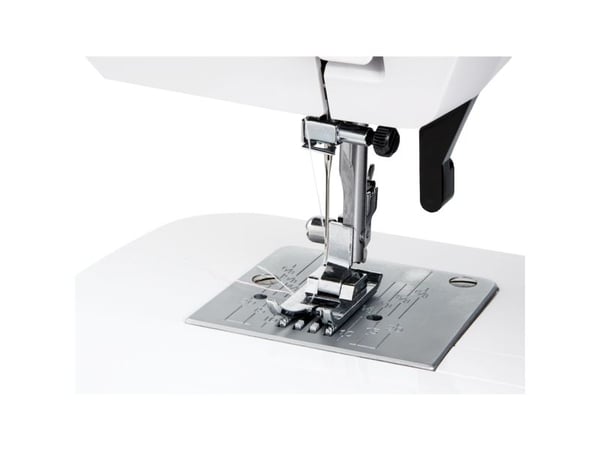 Medion LIFE® MD11179 Ompelukone SM70 valkoinen