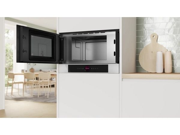 Bosch Serie 8 BFL7221W1 innbyggingsmikrobølgeovn 21 L 900 W, hvit
