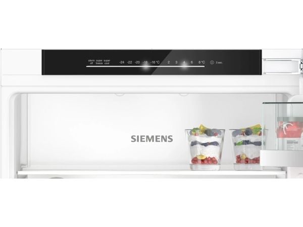 Siemens iQ500 KI86NADD0 integrert kombiskap 260 L, energiklasse D