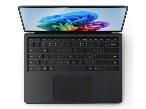 Microsoft Surface Laptop 7 kannettava Snapdragon X Plus 16 GB 512 GB SSD 13.8"