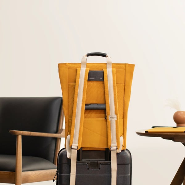 Native Union BACKPACK-BLK, Kaupunki, Unisex, 40,6 cm (16"), Notebook-lokero, Kangas, Polyeteenitereftalaatti, Kierrätetty muovi