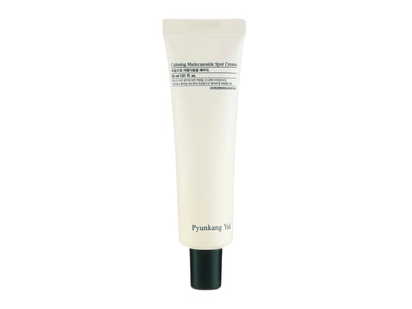 Pyunkang Yul lugnande madecassoside spotkräm 30 ml