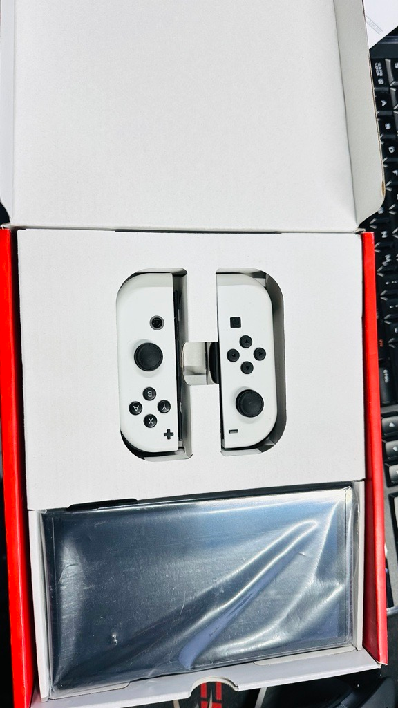 Nintendo Switch with Neon Blue and Neon Red Joy-Con - Spillkonsoll - Full HD - svart, neonrød, neonblå