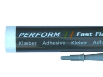 Perform liima 290 ml tiilenpunainen - Fast Flash