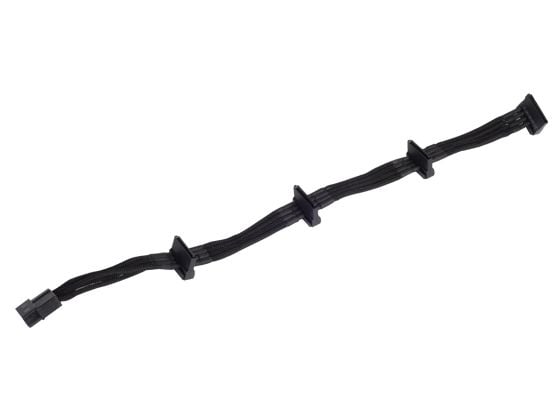 SilverStone PP07 - Strømforlengelseskabel - SATA-strøm (hunn) til 4-pin intern strøm (hann) - 30 cm - svart