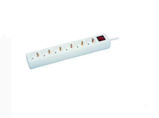 MicroConnect - Effektband - ingång: ström - utgångskontakter: 6 - 3 m sladd - vit