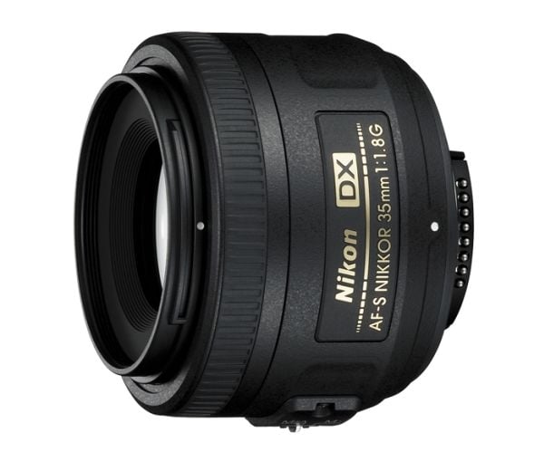 Nikon AF-S DX NIKKOR 35mm f/1.8G, Bredt, 8/6, Nikon F, Auto-fokus