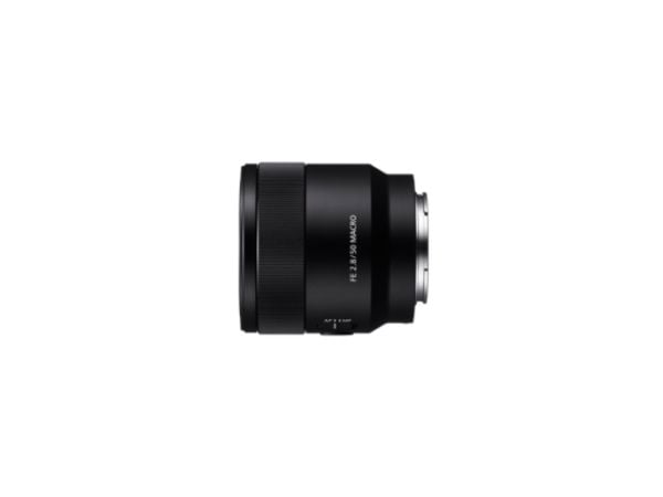 Sony SEL50M28 - Makroobjektiv - 50 mm - f/2.8 FE - Sony E-mount - för Cinema Line; a VLOGCAM; a1; a1 II; a6700; a7 IV; a7 V; a7C; a7C II; a7CR; a7R...