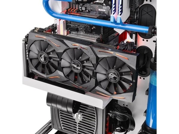 Thermaltake TT Premium PCI-E 3.0 Extender - PCI Express x16-kabel - 164 pin PCI Express (hann) til 164 pin PCI Express (hunn) - 30 cm - svart