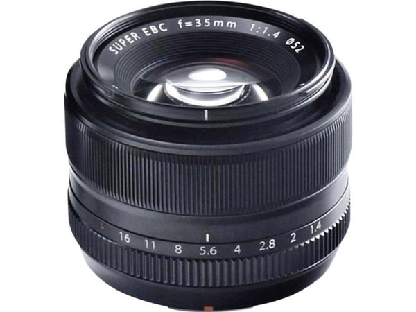 Fujifilm XF35mm F1.4 R, 8/6, 35 - 53 mm Fujifilm XF35mm F1.4 R, 8/6, 35 - 53 mm
