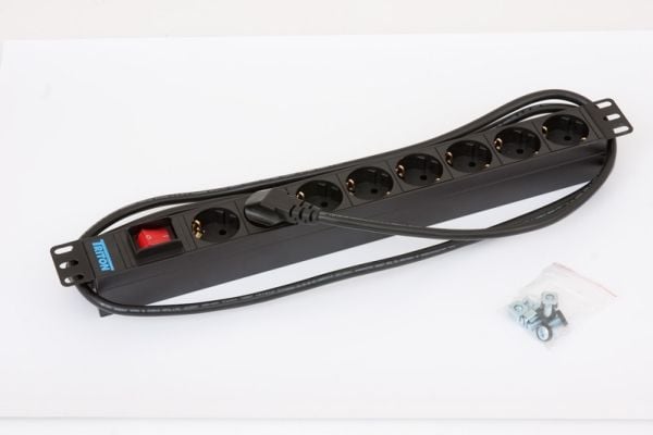 Triton RAB-PD-X04-A1 - Strømfordelingslist (kan monteres i rack) - AC 230 V - utgangskontakter: 8 - 1U - 19" - 2 m kabel - RAL 9005
