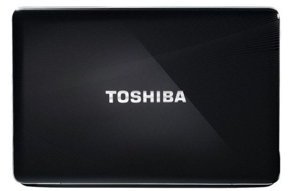 Toshiba A000296140, Kansi, Toshiba