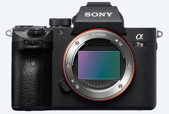 Sony a7 III ILCE-7M3 - Digitalkamera - spegellöst - 24.2 MP - Fullständig ram - 4 K / 30 fps - endast stomme - Wi-Fi, NFC, Bluetooth - svart