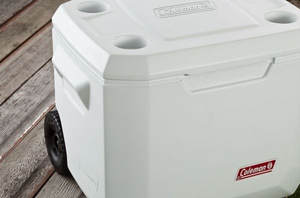 Coleman 50QT hjul Xtreme Marine, Hvid, høydensitetspolyetylen (HDPE), polyuretan (PU), 47 L, 0,33 L, 580 mm