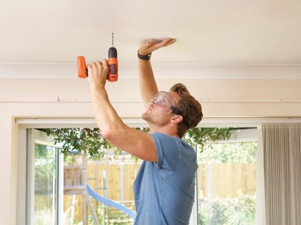 Black & Decker BDCD8-QW, Boremaskin med pistolgrep, Nøkkelløs, 1 cm, 2 cm, 1 mm, 400 RPM