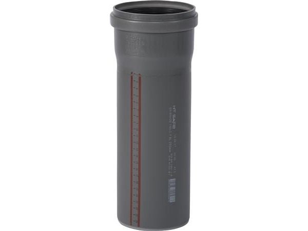 HT Safe rør 110X1000mm m. mufHurtigere og nemmere montering med de nye patenterede tætningsringe bestående af 3 læber. HT Safe rør 110X1000mm m. mufHurtigere og nemmere montering med de nye patenterede tætningsringe bestående af 3 læber.