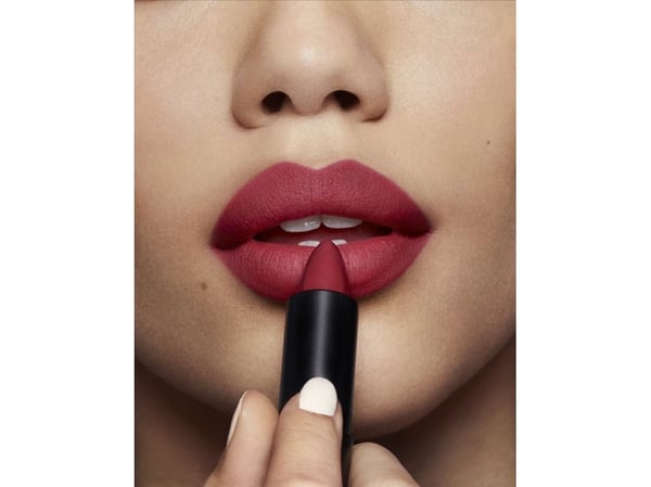 Color Sensational Powder Matte Läppstift 05 Cruel Ruby (1 st)