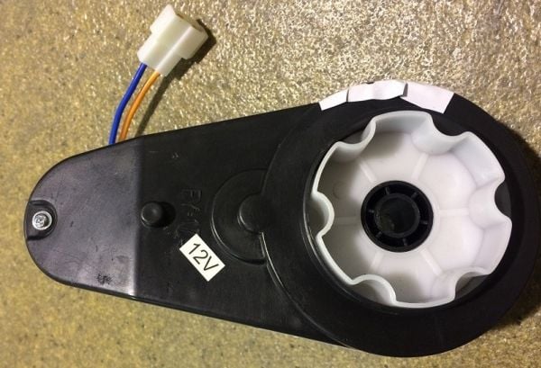 Gearboks m/motor 12V til VW Amarok El bil 12v elbil til børn Gearboks m/motor 12V til VW Amarok El bil 12v elbil til børn