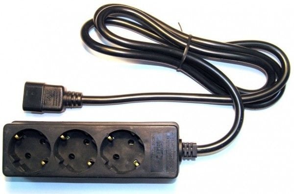 Eaton 1010081, 1,7 m, C14 liitin, Virtapistoke tyyppi F, 10 A