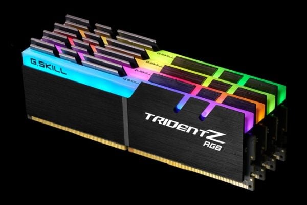 G.Skill TridentZ RGB Series - DDR4 - sett - 64 GB: 4 x 16 GB - DIMM 288-pin - 3200 MT/s / PC4-25600 - CL16 - 1.35 V - ikke-bufret - ikke-ECC