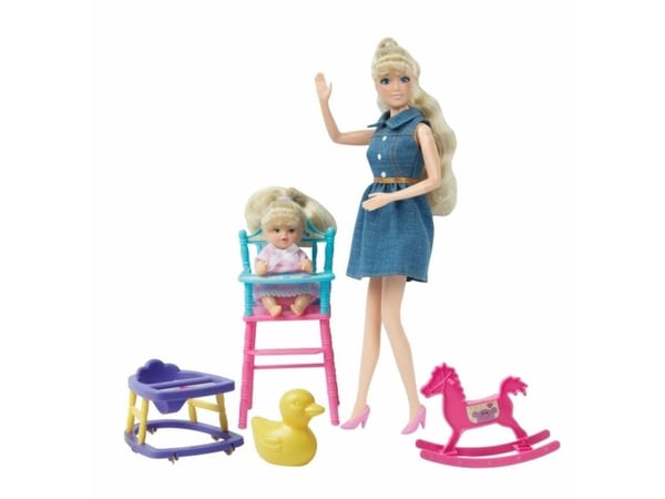 Kari Michell Babysitter-nukke vauvan ja syöttötuolin kanssa