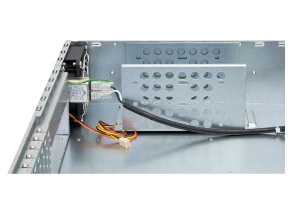Chieftec UNC-210T-B - Rackmonterbar 2U - ATX 400 Watt - USB