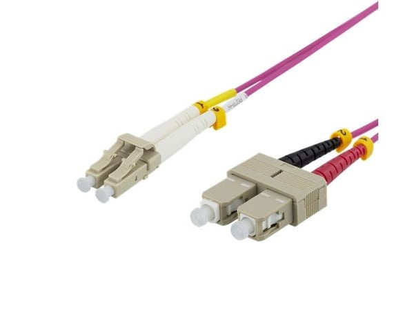 DELTACO LCSC-707 - Nettverkskabel - LC multimodus (hann) til SC flermodus (hann) - 7 m - fiberoptisk - 50 / 125 mikroner - OM4 - halogenfri