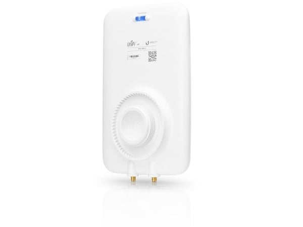 Ubiquiti UniFi UMA-D - Antenne - stangmonterbar, veggmonterbar - Wi-Fi - 10 dBi (for 2,4 - 2,5 GHz), 15 dBi (for 5,1 - 5,9 GHz) - direksjonal