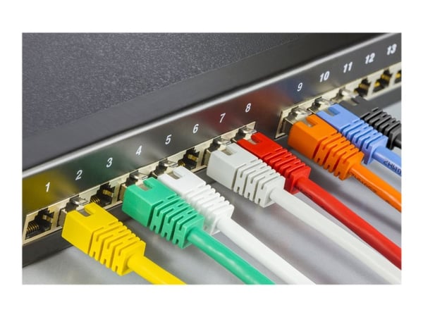 DELTACO STP-63 - Koblingskabel - RJ-45 (hann) til RJ-45 (hann) - 3 m - foliebelagt uskjermet tvinnet kabelpar (F/UTP) - CAT 6 - purpur
