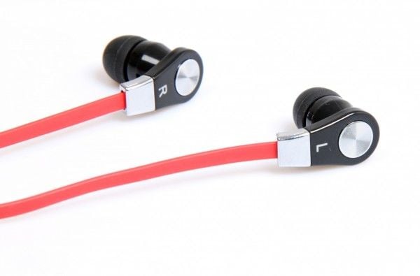 Media-Tech MAGICSOUND DS-2 MT3556 - Hörlurar med mikrofon - inuti örat - kabelansluten - svart, röd