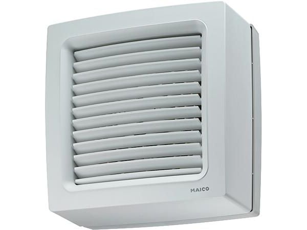 MAICO Ventilator EVN 15 til montering i vindue el. tynd plade 3-30 mm (hulmål 184-195 mm). Luftmængde 240 m³/h. Mål 226x226 mm.