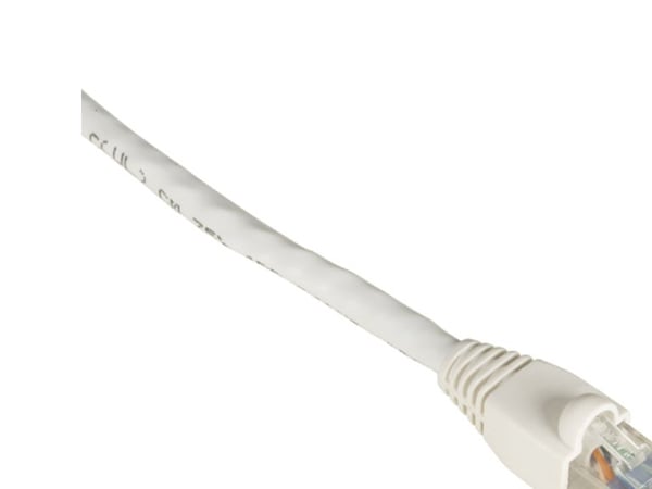 Black Box GigaTrue 550 - Koblingskabel - RJ-45 (hann) til RJ-45 (hann) - 1.8 m - CAT 6 - med støvel, uten hindringer, flertrådet - hvit