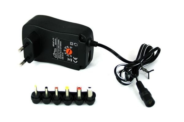 Media-Tech MT6267 - Strømadapter - 2500 mA