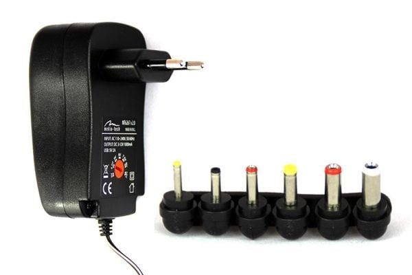 Media-Tech MT6267 - Strømadapter - 2500 mA