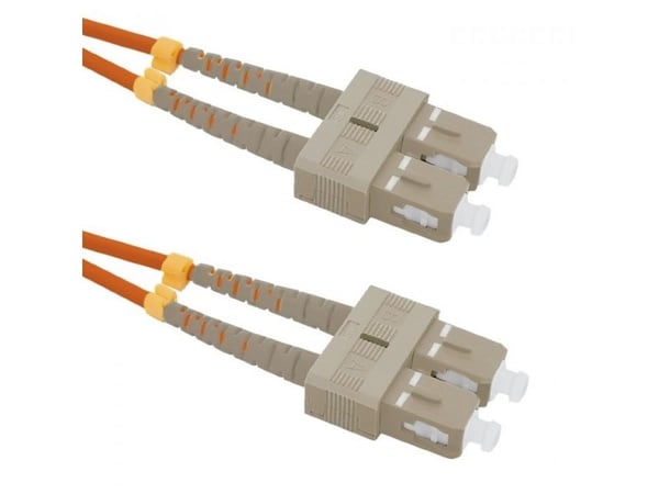Qoltec - Koblingskabel - SC/UPC-multimodus (hann) til SC/UPC-multimodus (hann) - 5 m - fiberoptisk - dupleks - 50 / 125 mikroner - OM2 - halogenfri...
