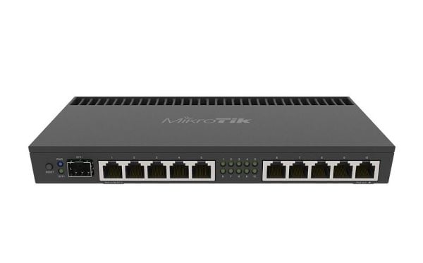 MikroTik RB4011iGS+RM - Ruter 10GbE