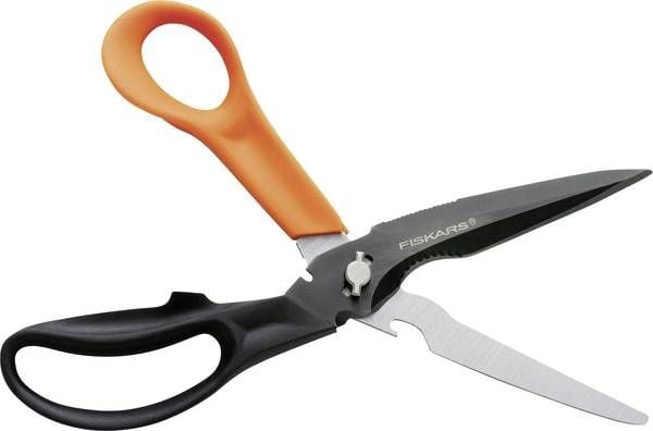 Fiskars Cuts+More monikäyttöinen - Saks