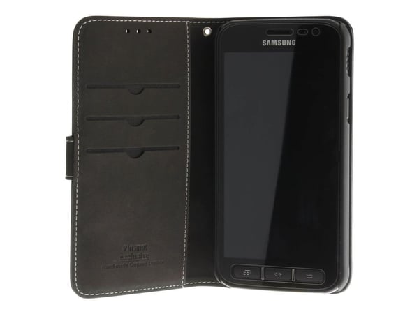 Insmat Exclusive FlipCase XCover 4 Black