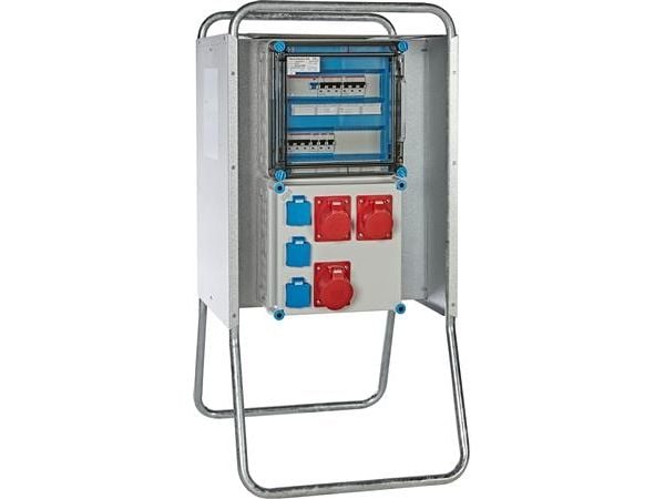 Mittaritaulu 63A jalustalla. Pistorasiat: 3 x DK 230V/13A, 2 x CEE 400V/16A, 1 x CEE 400V/32A