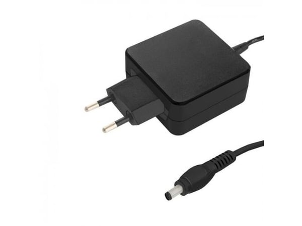 Qoltec Universal - Verkkolaitesovitin - AC 220-240 V - 15 Watt - musta
