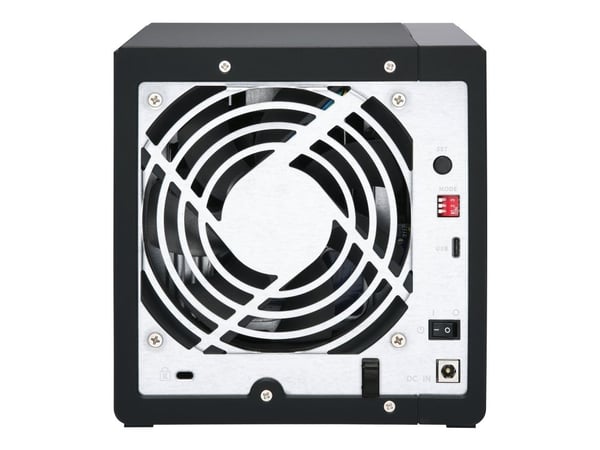 QNAP TR-004 - Harddiskarray - 0 TB - 4 brønner (SATA-300) - USB 3.2 Gen 1 (ekstern)