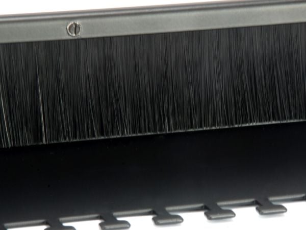 Equip 327413, Børstepanel, Sort, 1U, CE, 48,3 cm (19"), 482,6 mm