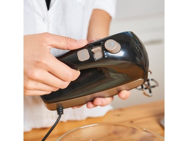 Black & Decker BXMX500E, Håndmikser, Svart, Elte, Miksing, Knapper, Jekk, Plast, Rustfritt stål, 500 W