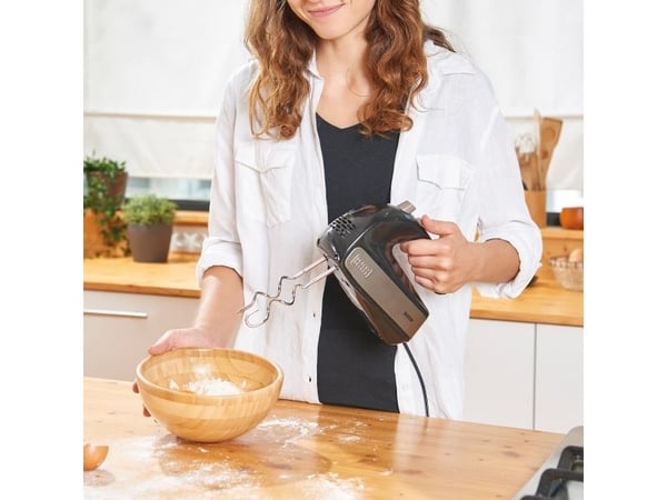 Black & Decker BXMX500E, Handmixer, Svart, Knådning, Mixning, Knappar, Handtag, Plast, Rostfritt stål, 500 W