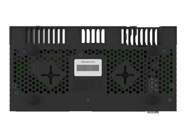 MikroTik RB4011iGS+RM - Ruter 10GbE