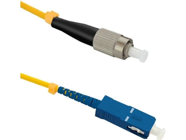 Qoltec Simplex - Koblingskabel - FC/UPC-enkeltmodus (hann) til SC/UPC-enkeltmodus (hann) - 0.5 m - fiberoptisk - simpleks - 9 / 125 micron - haloge...