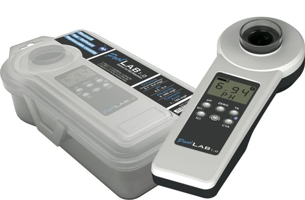 Pool Lab Digital Pool Tester