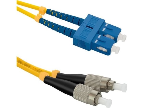 Qoltec - Koblingskabel - SC/UPC-enkeltmodus (hann) til FC/UPC-enkeltmodus (hann) - 2 m - fiberoptisk - dupleks - 9 / 125 micron - G.652D - halogenf...
